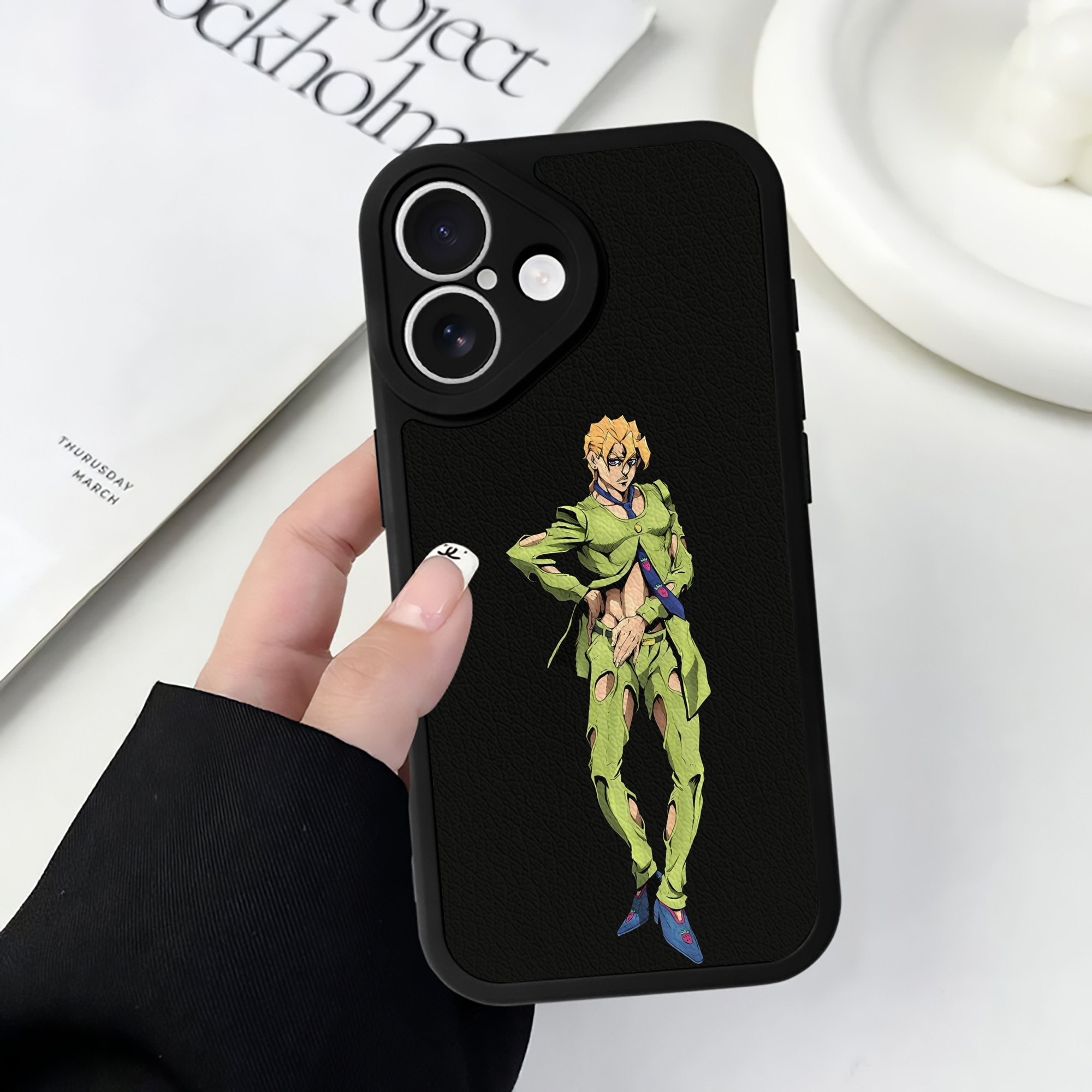 （画像用） ジョジョの奇妙な冒険 パンナコッタ?フー JoJo's Bizarre Adventure Pannacotta Fugo 【iPhone 16シリーズ対応】シリコンスマホケース（レザー調） 材質：シリコン